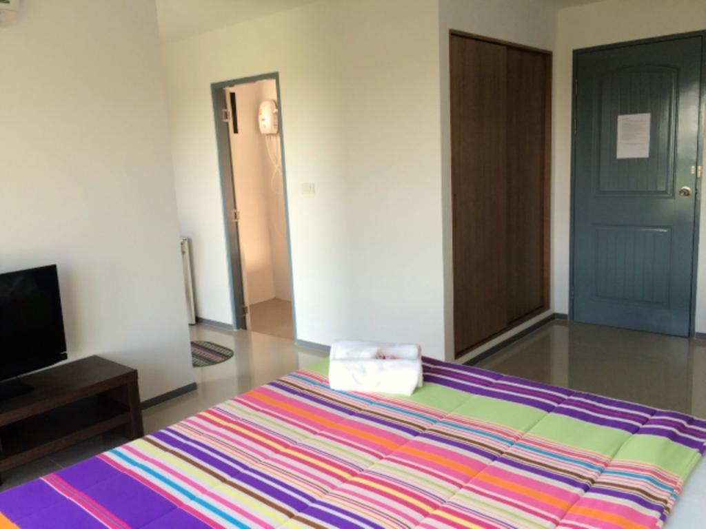 צ'ון בורי Promsook Apartment חדר תמונה