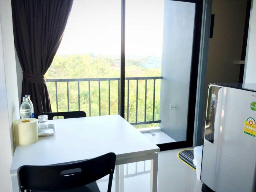 צ'ון בורי Promsook Apartment חדר תמונה