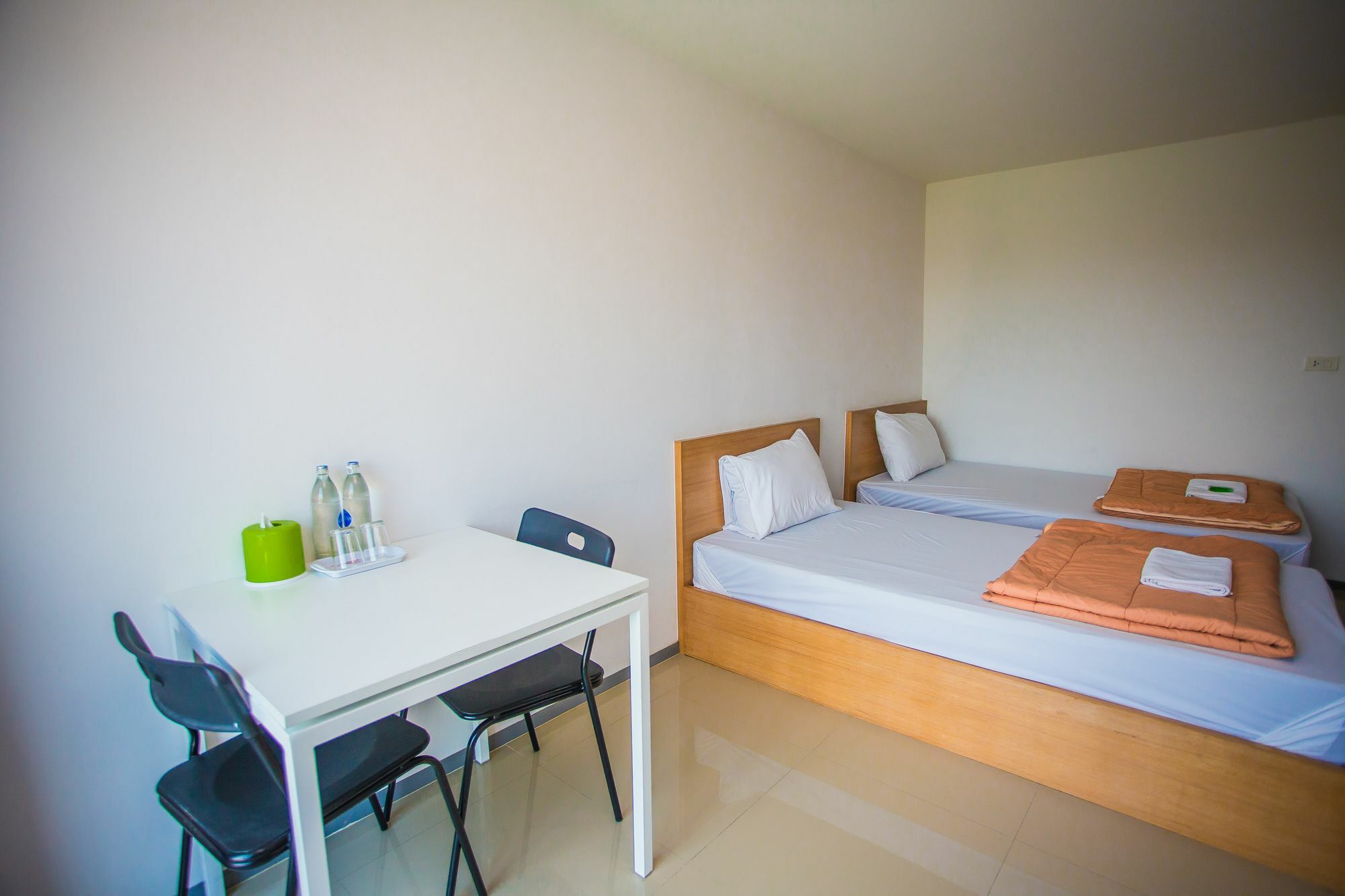 צ'ון בורי Promsook Apartment מראה חיצוני תמונה